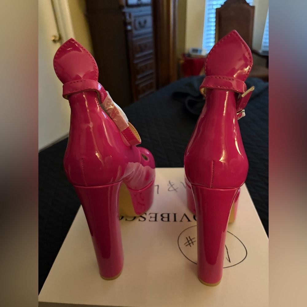 Fuchsia Platform Heels - Picture 3 of 6